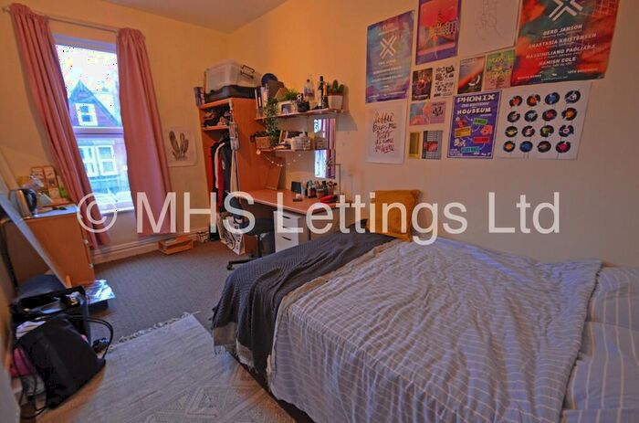 1 Bedroom End Of Terrace House To Rent In Richmond Mount, Leeds, LS6