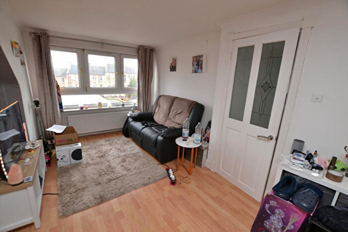 1 Bedroom Flat To Rent In Chapel Street, Hamilton, ML3