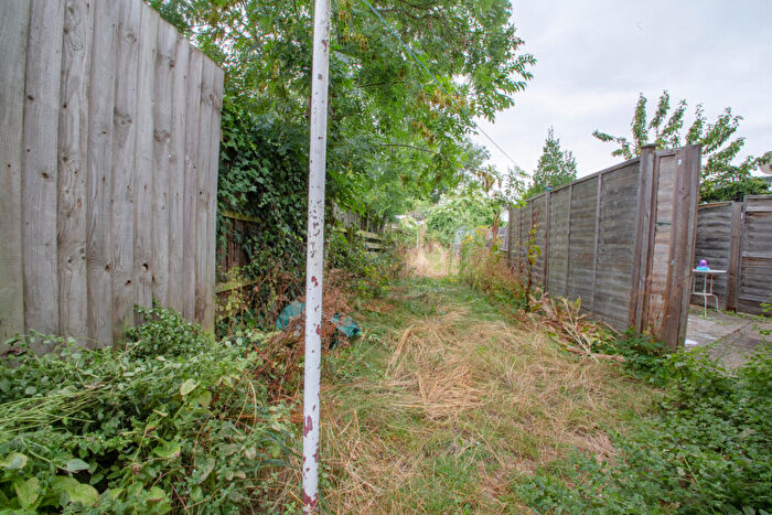 2 Bedroom Semi-Detached House For Sale In Elmfield Road, Dogsthorpe, Peterborough, PE1