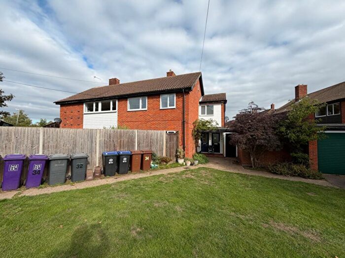 3 Bedroom Apartment To Rent In Barrington Road, Letchworth Garden City, SG6