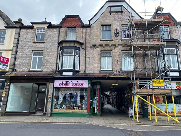 Flat To Rent In Fore Street, EX20