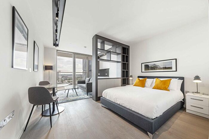 Studio To Rent In Park Drive, Canary Wharf, E14