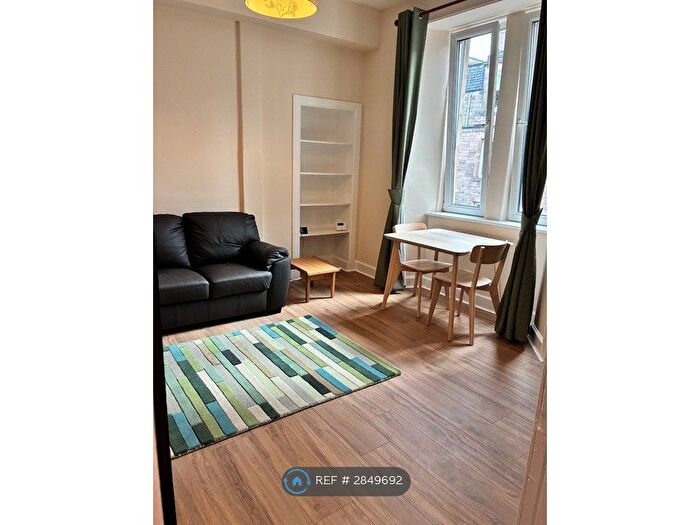 1 Bedroom Flat To Rent In Millar Place, Edinburgh, EH10