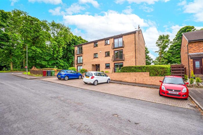 2 Bedroom Flat To Rent In Nairn Place, East Kilbride, Glasgow, G74