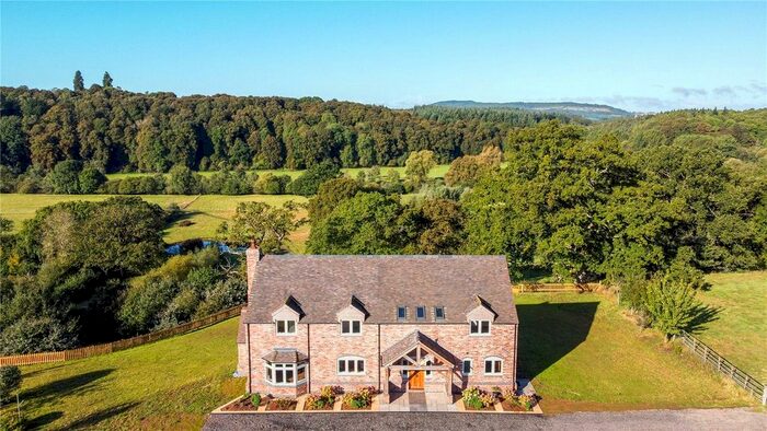 5 Bedroom Detached House For Sale In Lyth Farm, Lineholt, Droitwich, Worcestershire WR9