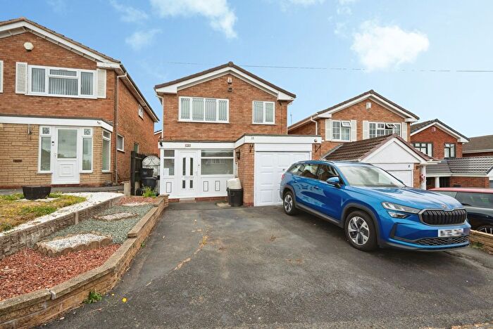 4 Bedroom Detached House For Sale In Wentworth Rise, Halesowen, West Midlands, B62