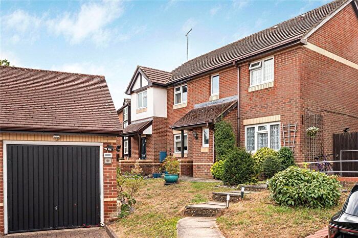 3 Bedroom Semi-Detached House For Sale In Nell Gwynn Close, Shenley, Radlett, Hertfordshire, WD7