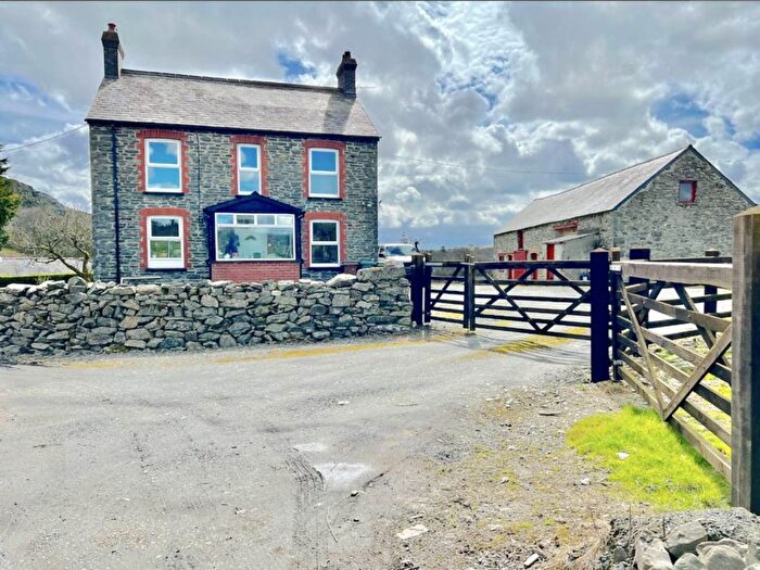 3 Bedroom Detached House For Sale In Bryn Villa, Ystrad Meurig, Ceredigion, SY25