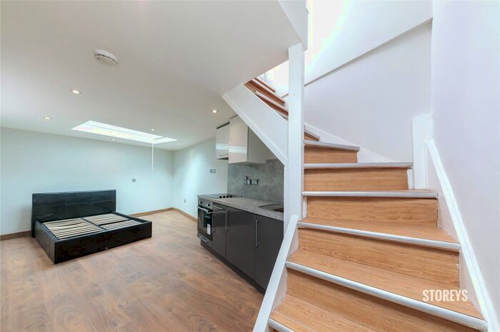 Studio To Rent In Liverpool Road, Islington, London, N1