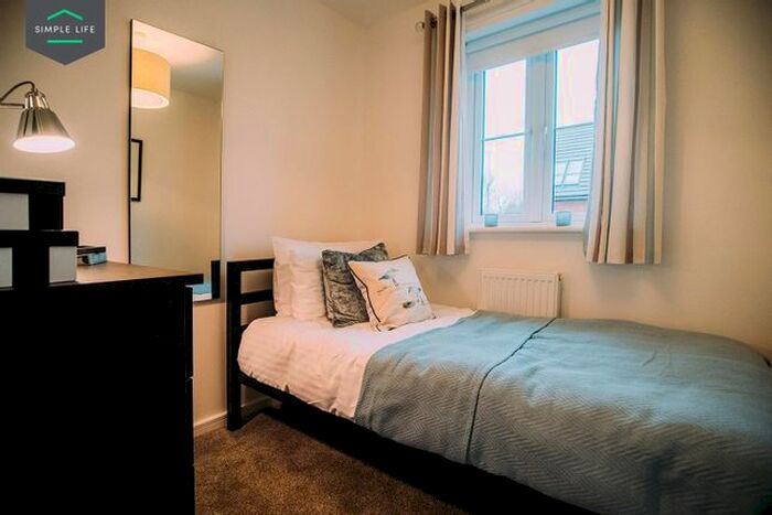 3 Bedroom Semi-Detached House To Rent In Merchant Avenue, Bury St. Edmunds, IP32