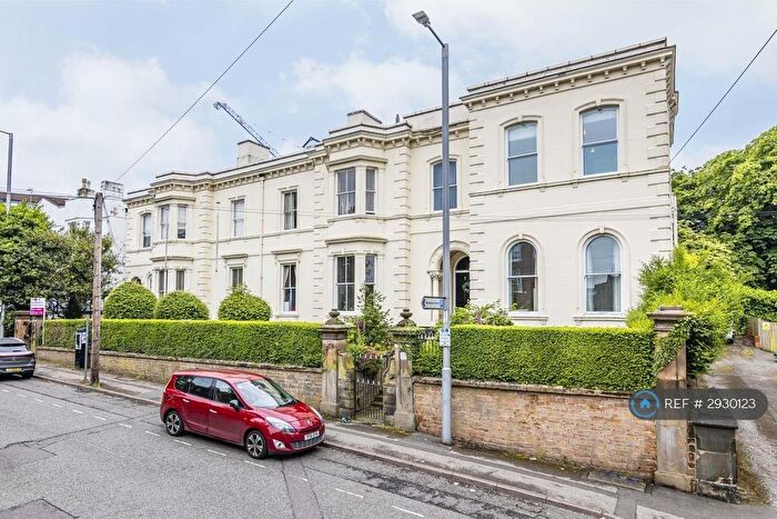 2 Bedroom Flat To Rent In Clarendon House, Nottingham, NG1