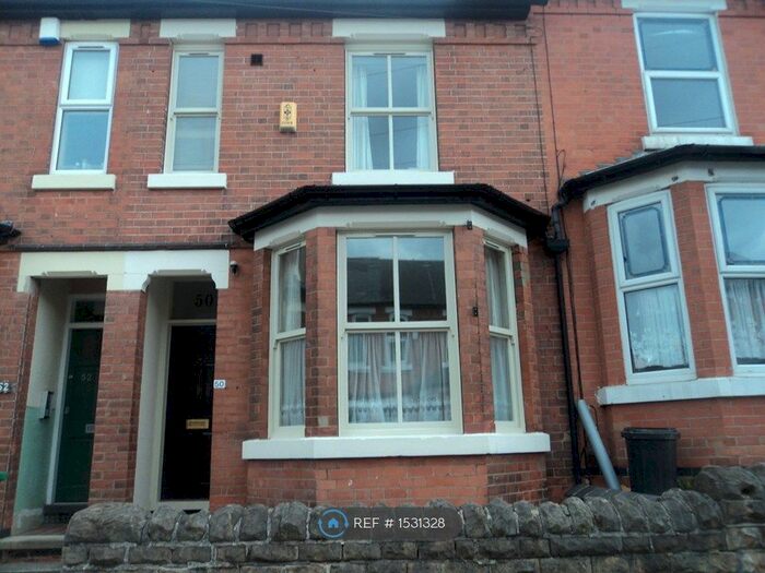 5 Bedroom Terraced House To Rent In Kimbolton Avenue, Nottingham, NG7