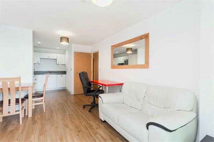1 Bedroom Flat To Rent In Torre Vista, Loampit Vale, Lewisham, SE13