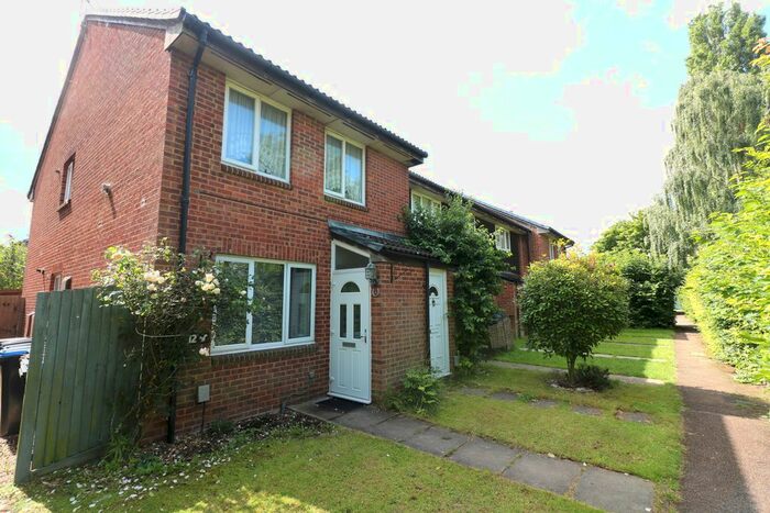 1 Bedroom Flat To Rent In The Squirrels, Welwyn Garden City, AL7