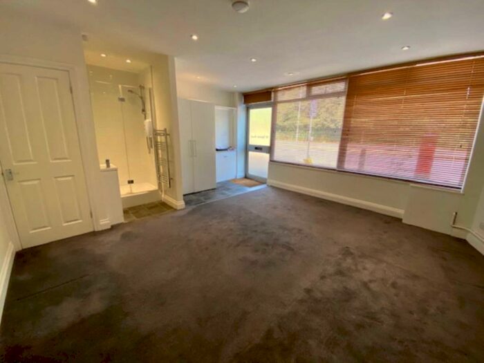 Studio To Rent In Epsom Road, Morden, SM4