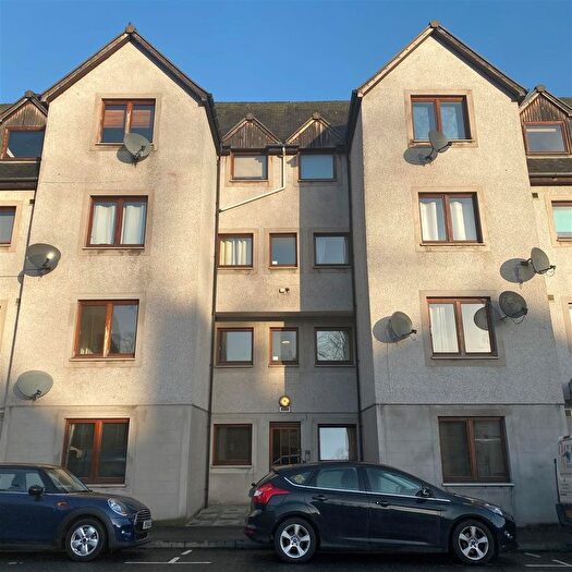 2 Bedroom Flat To Rent In Kings Court, South William Street, Perth, PH2