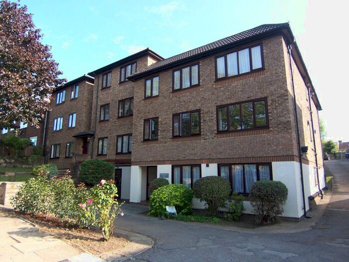 1 Bedroom Flat To Rent In Dukes Avenue, New Malden, KT3