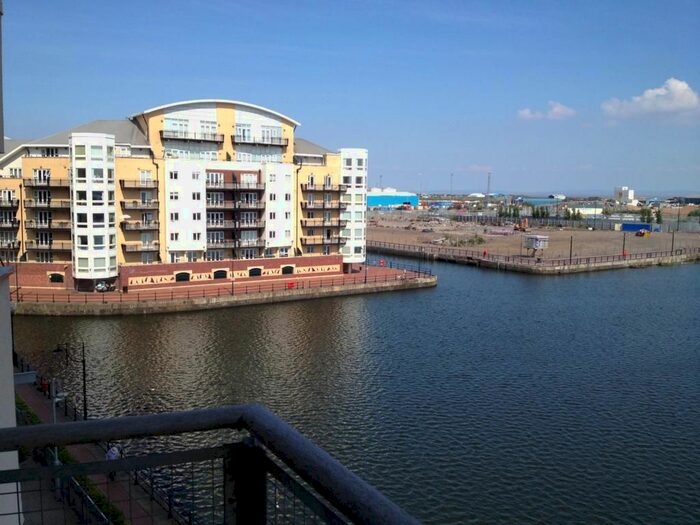 2 Bedroom Flat To Rent In Vega House, Falcon Drive, Cardiff, CF10