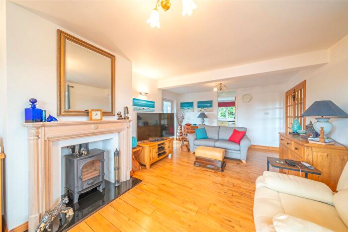 4 Bedroom Bungalow For Sale In Norfolk Drive, Melton Mowbray, Leicestershire, LE13