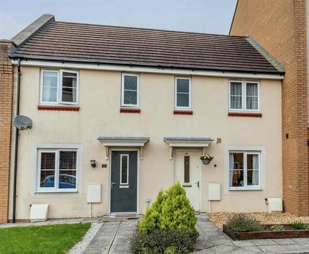 2 Bedroom Terraced House To Rent In St. Lucia Crescent, Horfield, BS7