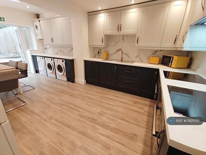 5 Bedroom Terraced House To Rent In Mill Hill, Newmarket, CB8