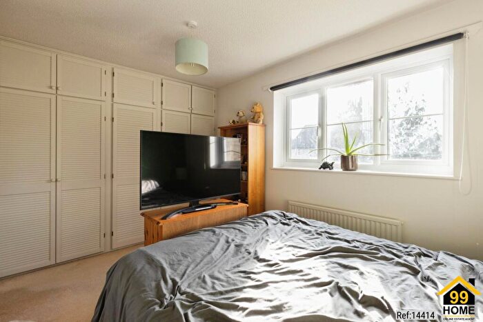 3 Bedroom End Of Terrace House For Sale In Bourton On The Water, Cheltenham, Gloucestershire, GL54
