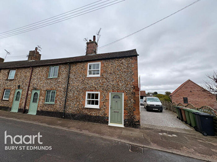 2 Bedroom Terraced House To Rent In Oak Street, Thetford, IP26
