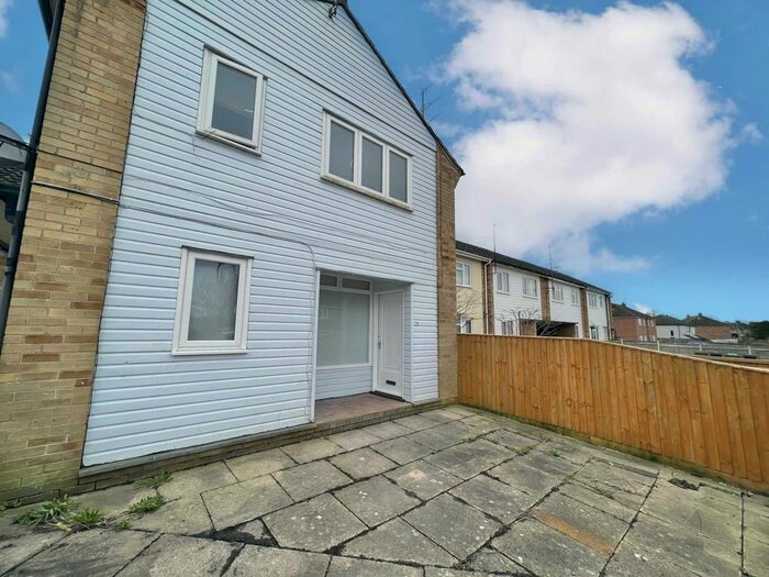 2 Bedroom Maisonette To Rent In Buckthorne Lane, Cholsey, OX10