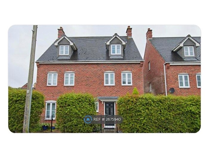 3 Bedroom Semi Detached House To Rent In Kirkby Road, Barwell, Leicester, LE9
