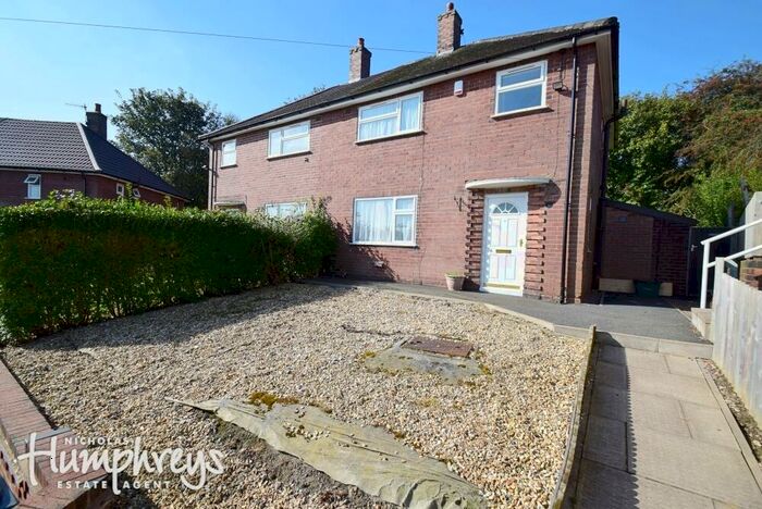 3 Bedroom Semi-Detached House To Rent In Woodhall Place, Silverdale, ST5