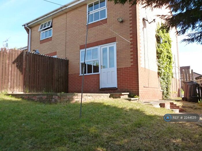 2 Bedroom Semi-Detached House To Rent In Findern Close, Belper, DE56