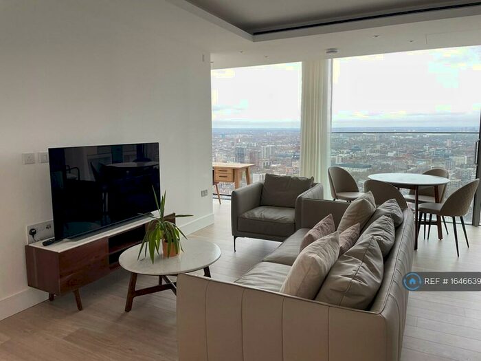 2 Bedroom Flat To Rent In Carrara Tower, London, EC1V