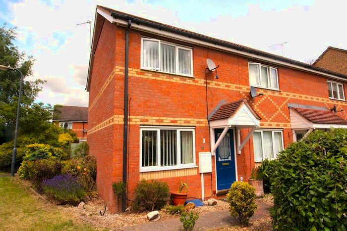 2 Bedroom Semi-Detached House To Rent In Gabor Close, CV21