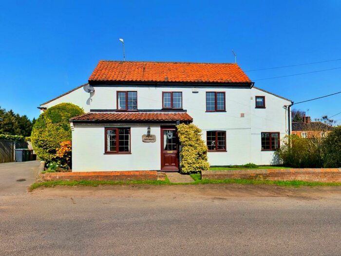 4 Bedroom Detached House For Sale In White Horse Common, Near North Walsham, NR28