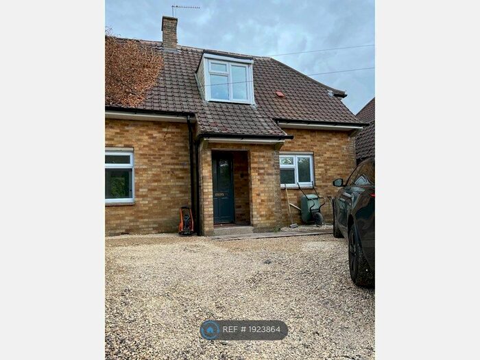 3 Bedroom Semi-Detached House To Rent In Clyffe Pypard, Clyffe Pypard, Swindon, SN4