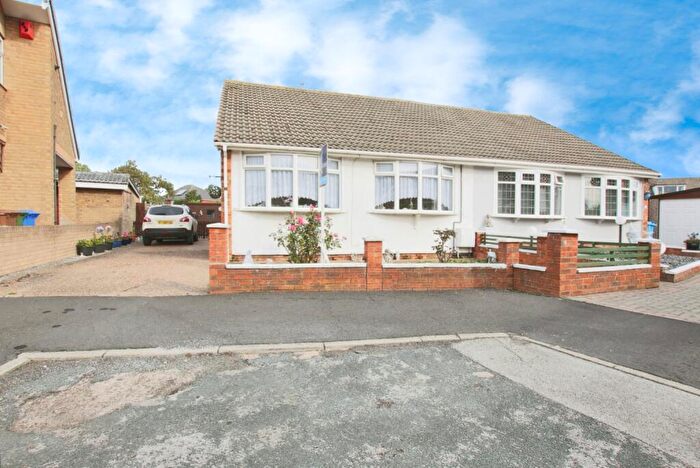 2 Bedroom Semi-Detached Bungalow For Sale In Bellcroft Road, Thorngumbald, Hull, HU12