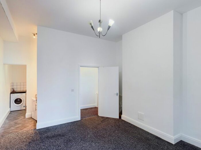 1 Bedroom Flat To Rent In Commercial Road, Gloucester, GL1