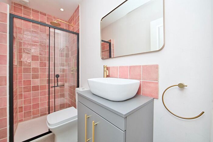1 Bedroom Flat To Rent In Surrey Road, Cliftonville, Margate, CT9