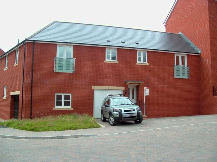 2 Bedroom End Of Terrace House To Rent In Bathern Road, Southam Fields, Middlemoor, Exeter, EX2