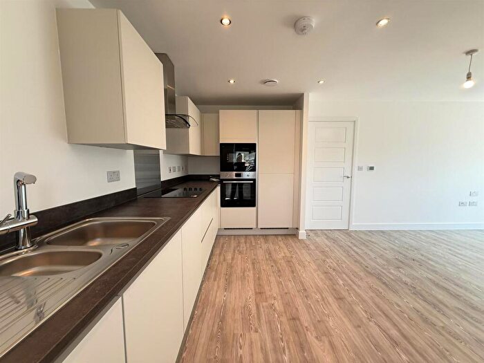 2 Bedroom Apartment To Rent In Stonehaven, Ebbsfleet, DA10