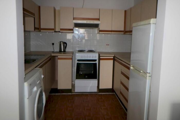 1 Bedroom Flat To Rent In Kays Court, Enfield, EN3