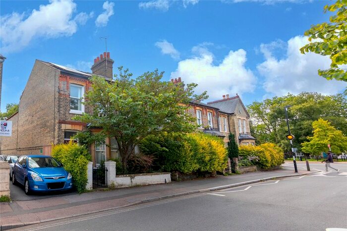 4 Bedroom Semi-Detached House To Rent In Tenison Road, Cambridge, Cambridgeshire, CB1
