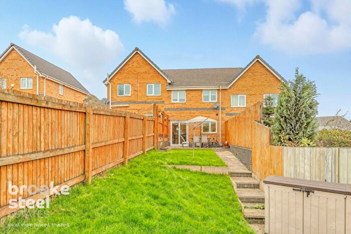 3 Bedroom Mews For Sale In Sims Close, Ramsbottom, BL0