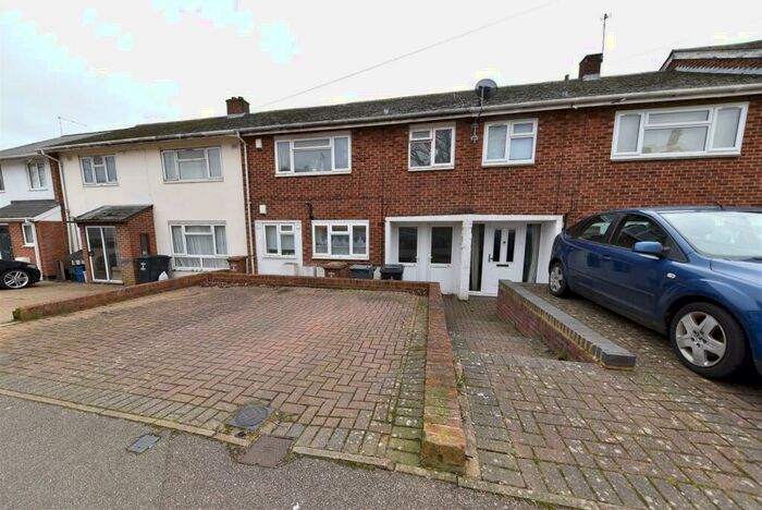 1 Bedroom Maisonette To Rent In Vinters Avenue, Stevenage, SG1