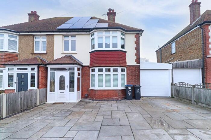 4 Bedroom Semi-Detached House For Sale In Grove Gardens, Margate, Kent, CT9