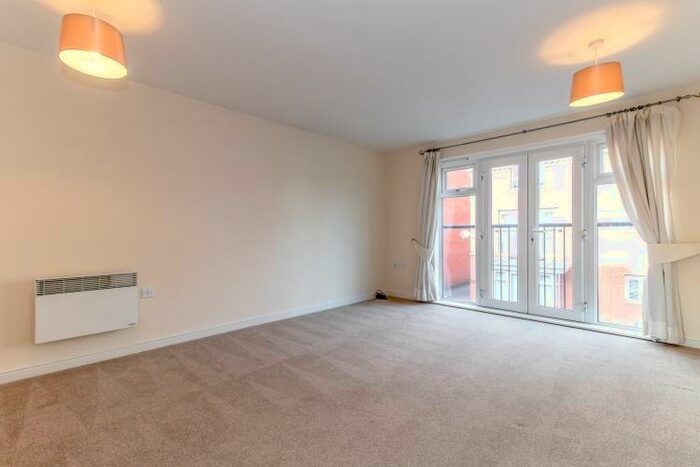 2 Bedroom Apartment To Rent In Padbury Drive, Banbury, OX16