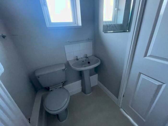 3 Bedroom Bungalow To Rent In Saxon Crossway, Winsford, CW7