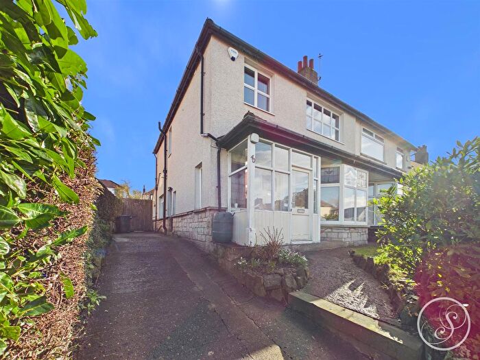 4 Bedroom Semi Detached House For Sale In Copgrove Road, Leeds, LS8