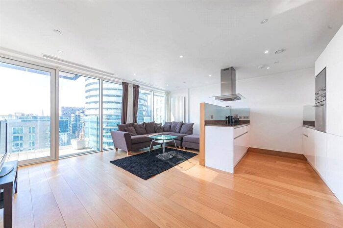 2 Bedroom Apartment To Rent In Markham Heights, Baltimore Wharf, London, E14