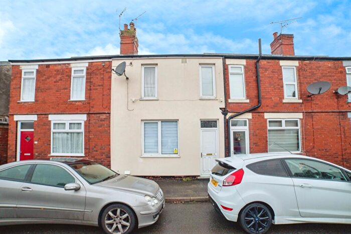 2 Bedroom Terraced House For Sale In Smith Street, Mansfield, NG18